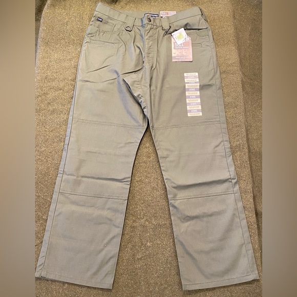 NEW 5.11 Taclite Jean-Cut Pants, Men’s 34 Waist 30 Inseam, Color - Green - Picture 2 of 9